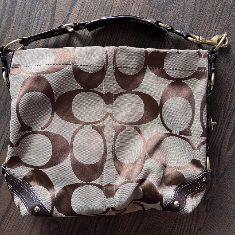 Coach shoulder bag